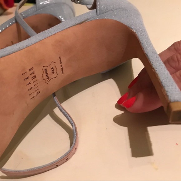 STUART WEITZMAN 🤩⚡️💖⚡️🤩
Sandales scintillantes Nudistcurve - Picture 7 of 7